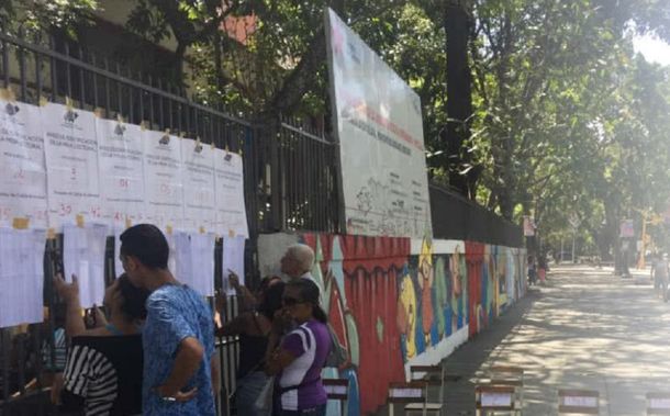 Escasos electores en las elecciones presidenciales de Venezuela.