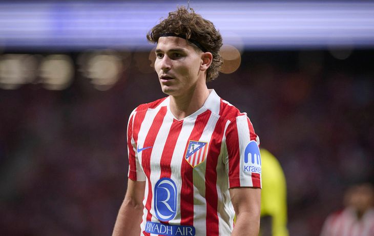 Preocupación en España: aseguran que Julián se aleja del Atlético Madrid
