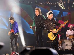 macri recibira a los rolling stones el domingo en su quinta de malvinas macri recibira a los rolling stones el domingo en su quinta de malvinas