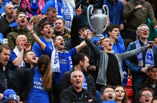 El DT de Leicester cree más en los extraterrestres que en retener el título