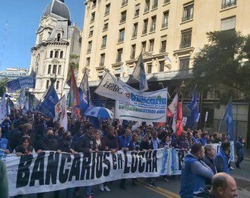Anuncio sobre Ganancias: sindicatos marchan al Ministerio de Economía