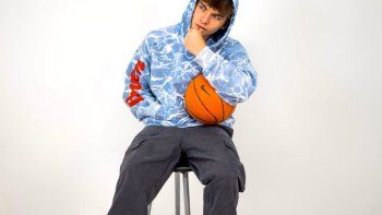 faus k inicia una nueva etapa con ?vogue?, adelanto de su proximo album sobredimension faus k inicia una nueva etapa con ?vogue?, adelanto de su proximo album sobredimension