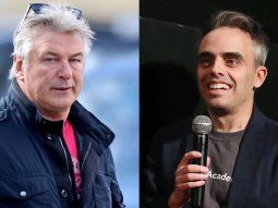 El director de Rust reveló que Alec Baldwin ensayaba apuntar con el arma a la cámara
