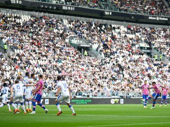 El primero como campeón del mundo: el golazo de Paredes para Juventus