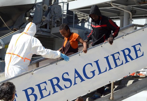 Murieron ahogados 40 inmigrantes cuando intentaban llegar a Italia