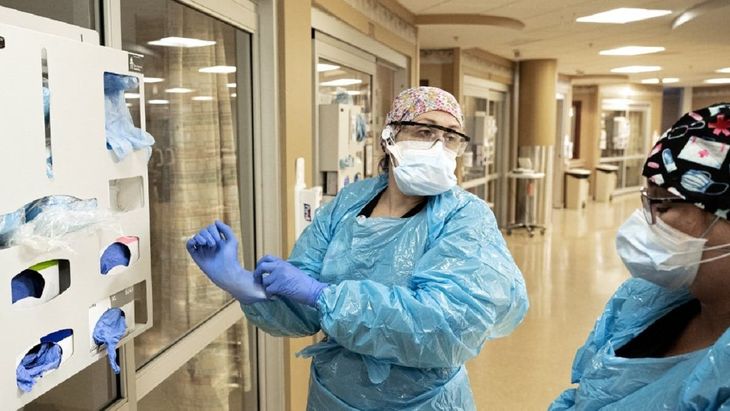 Francia hizo obligatoria la vacunación contra el Covid-19 para los trabajadores sanitarios.