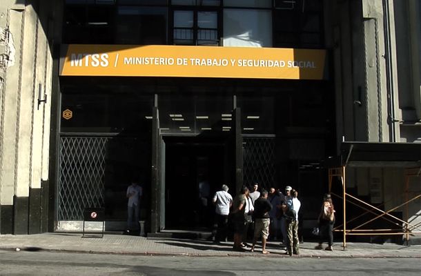 Durante la pandemia se habían disparado los registros de seguros por desempleo.