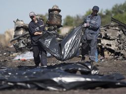 los cuerpos de las victimas del mh17 llegaron a una zona controlada por ucrania los cuerpos de las victimas del mh17 llegaron a una zona controlada por ucrania