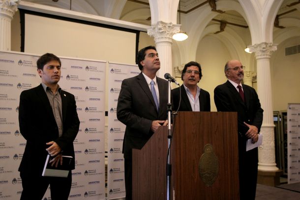 Paritaria docente: Gobierno ofrece una fórmula que aumenta el salario un 26%