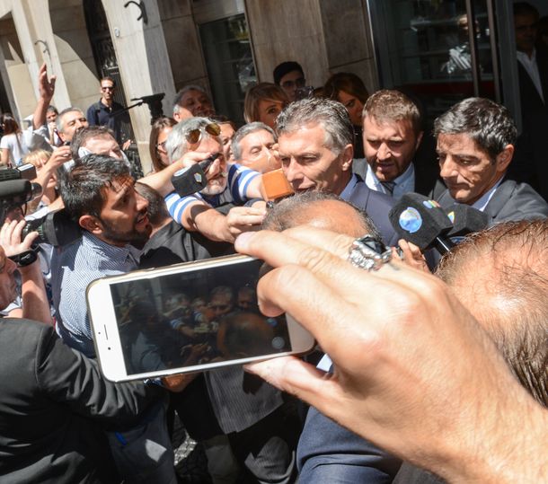 Macri, a la salida del sanatorio: Estoy bien, me hice chequeos de rutina