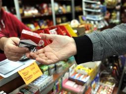 caida historica: el consumo de cigarrillos bajo un 11% en 2016 caida historica: el consumo de cigarrillos bajo un 11% en 2016