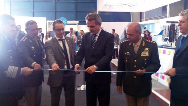 Rossi: En 2004 sólo teníamos cuatro aeropuertos con radares, hoy se sumaron 22