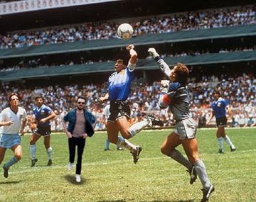 Cambió su foto de perfil en Facebook y fue meme viral