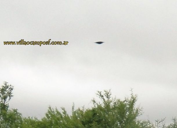 Un funcionario de Villa Ocampo asegura haber visto un OVNI: mirá las fotos