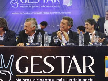 Multitudinario encuentro de dirigentes en Paraná
