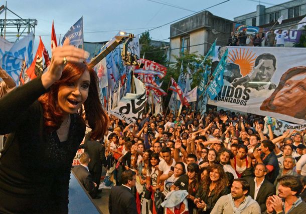 Cristina destacó el aumento de egresados universitarios desde 2001