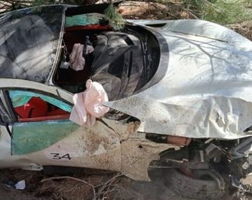 Dos ciudadanos estadounidenses chocaron a bordo de una Ferrari en San Martín de los Andes y abandonaron el hospital