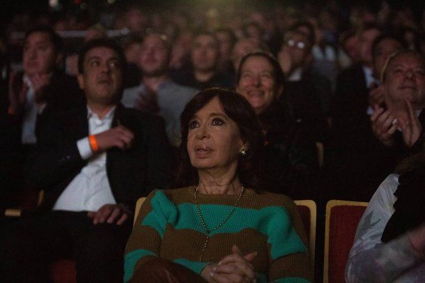 Cristina Kirchner y una crónica sobre la decadencia de la Corte Suprema