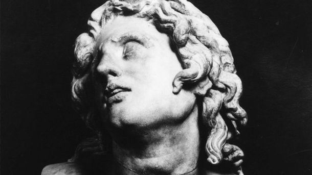 Hallan una tumba que podría contener los restos de Alejandro Magno