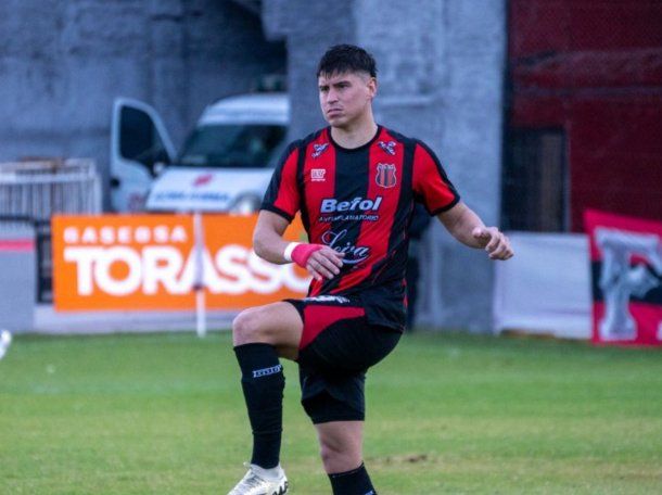 Escándalo en el Ascenso: le bajaron el sueldo por dos expulsiones y terminó rescindiendo