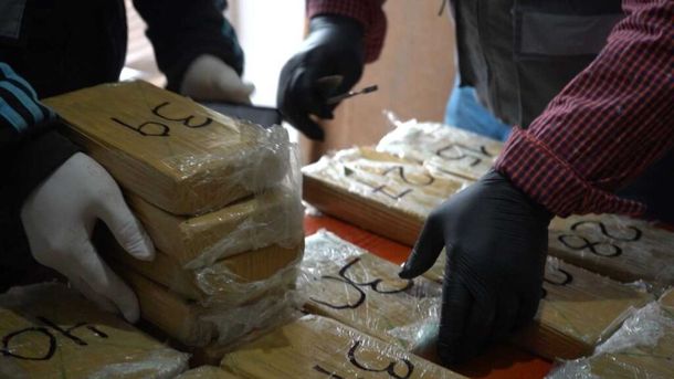 Chaco: buscanan una moto robada y hallaron 50 kilos de cocaína.&nbsp;