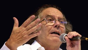 perez esquivel no va a la marcha por nisman: hay oportunistas politicos perez esquivel no va a la marcha por nisman: hay oportunistas politicos