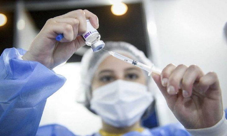 Córdoba comienza a completar esquemas de vacunación con Moderna y AstraZeneca