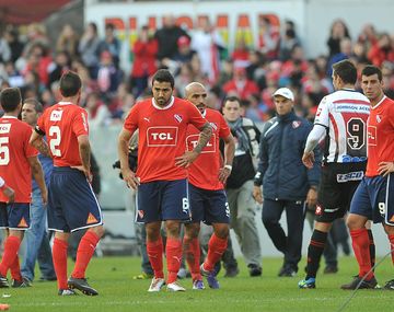 Los barrabravas amenazaron a los jugadores de Independiente