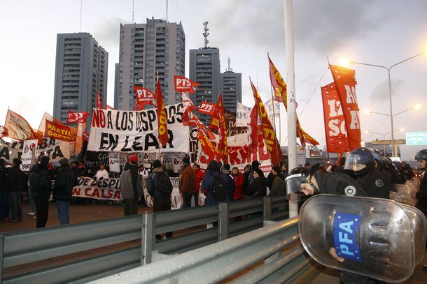 Trabajadores despedidos cortarán Panamericana para exigir reincorporación