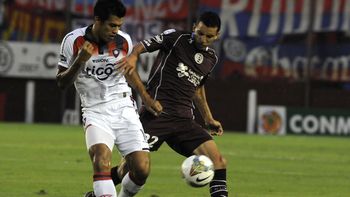 lanus se quedo con un triunfo ante cerro porteno y mantiene sus chances lanus se quedo con un triunfo ante cerro porteno y mantiene sus chances