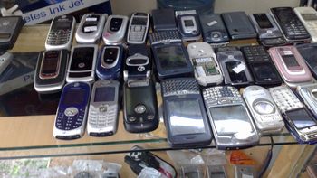 al menos 273 celulares son robados por hora en el pais al menos 273 celulares son robados por hora en el pais