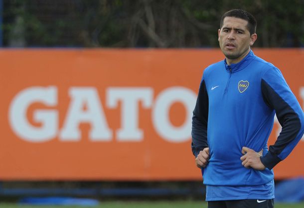 Riquelme advirtió que el lunes podría dejar de ser jugador de Boca