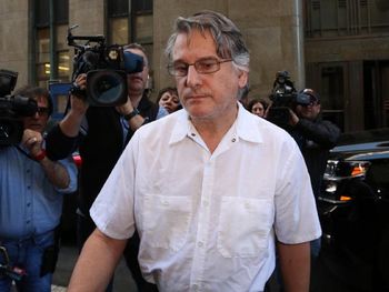 Denuncian que un neurólogo argentino violó a decenas de pacientes en Nueva York