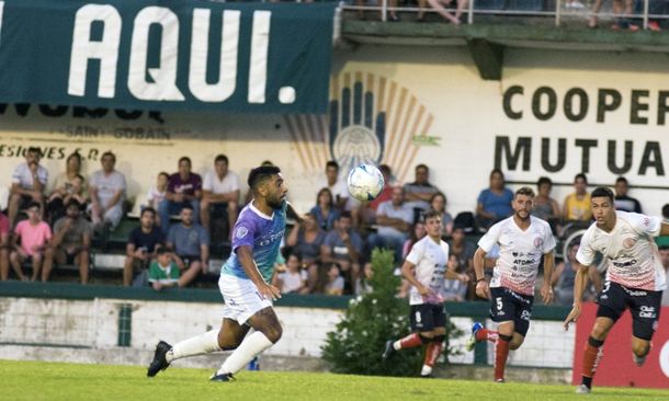 La Pampa habilitó la presencia de público en los estadios