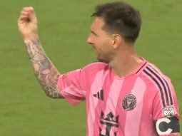 Los gestos de Lionel Messi a los hinchas de Inter Miami. Los gestos de Lionel Messi a los hinchas de Inter Miami.