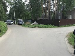 El hombre mató a dos personas y se atrincheró en su casa