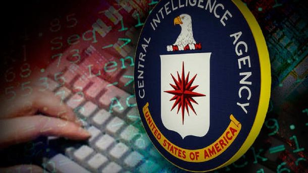 Un hacker asegura que accedió al mail de jefe de la CIA
