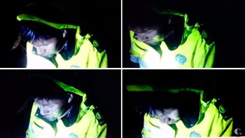 chapecoense: el video mas dramatico del rescate de un sobreviviente chapecoense: el video mas dramatico del rescate de un sobreviviente