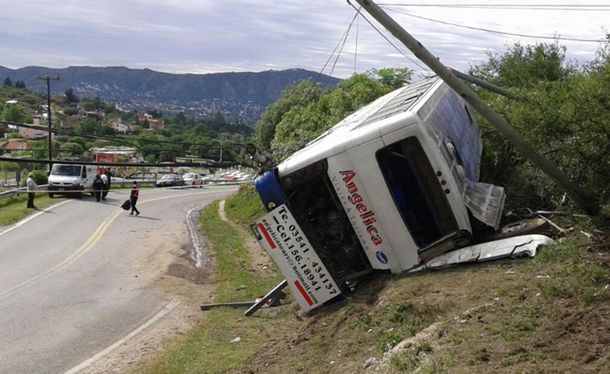 Al menos 21 alumnos resultaron heridos