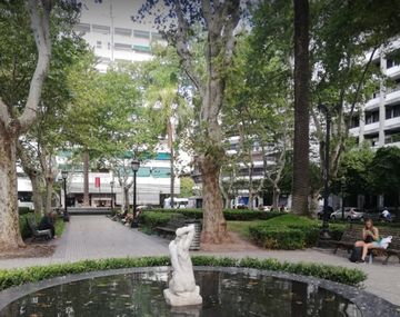 Rosario: estafan a un hombre de 93 años y le roban US$100.000