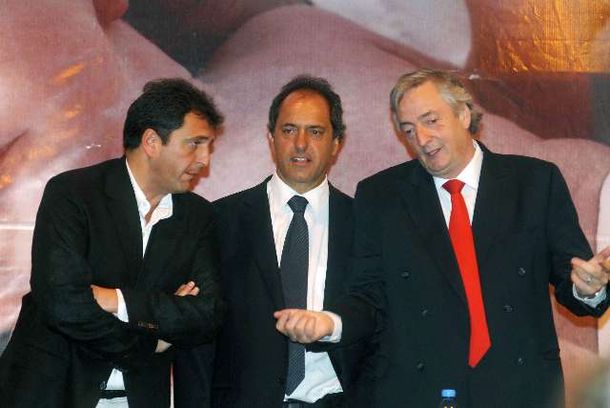 Massasciolikirchner_telam