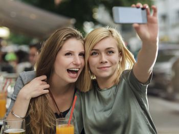 Selfies aumentan el contagio de piojos 