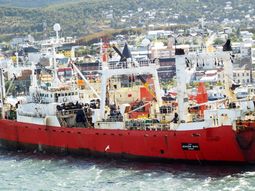 suspenden el permiso de pesca a empresa que operaria en malvinas suspenden el permiso de pesca a empresa que operaria en malvinas