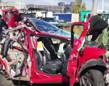 Choque brutal en la Avenida 9 de Julio: el SAME tuvo que trasladar a un hombre en ambulancia aérea
