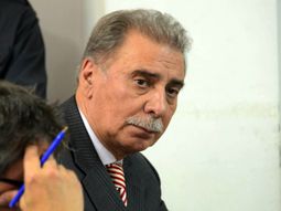 en la audiencia, sobisch rechazo las imputaciones por la causa de la zona liberada en la audiencia, sobisch rechazo las imputaciones por la causa de la zona liberada