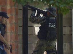 otro megaoperativo en busca de los profugos: rastrillajes por aire, tierra y agua otro megaoperativo en busca de los profugos: rastrillajes por aire, tierra y agua