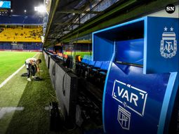 ¿Quién estará a cargo del VAR en el Superclásico?