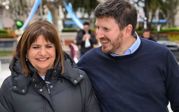 Patricia Bullrich junto a Federido Angelini.