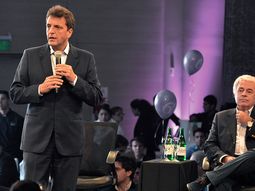 massa y de la sota reunen a su tropa para evitar la fuga de votos hacia macri massa y de la sota reunen a su tropa para evitar la fuga de votos hacia macri