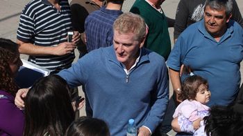 de narvaez: estoy decidido a votar por scioli de narvaez: estoy decidido a votar por scioli